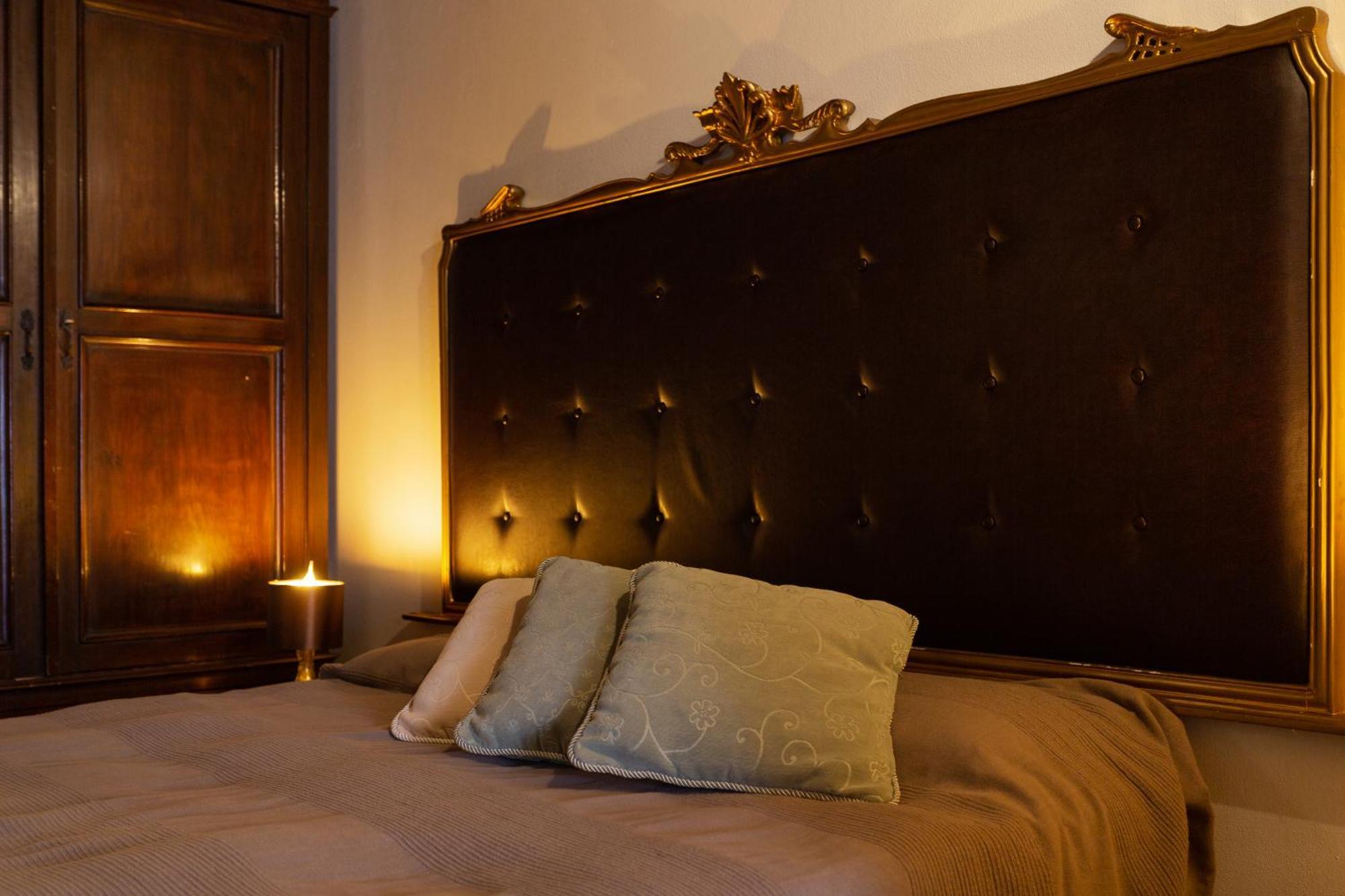 La Castellana Apartment Bergamo Bagian luar foto